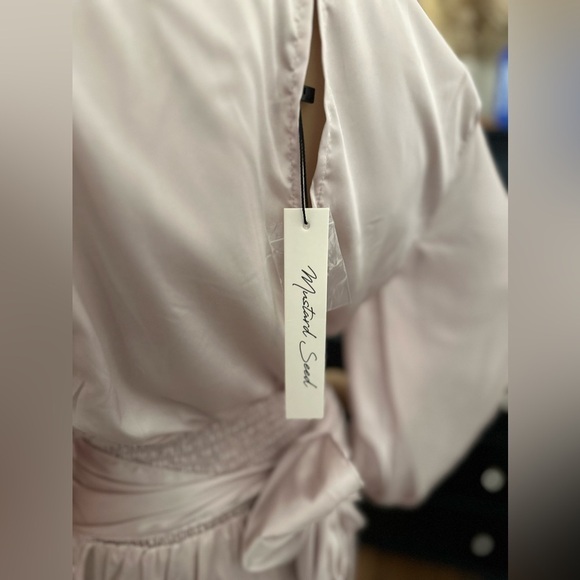 NWT-Satin V-Neck Ruched Waist Puff Sleeve Wide Leg Jumpsuit - Picture 12 of 13